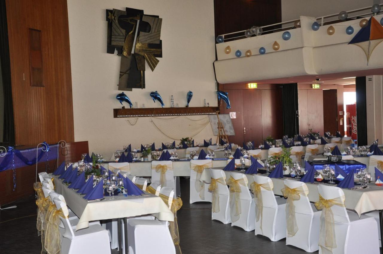 Hôtel de Ville Broc Extérieur photo
